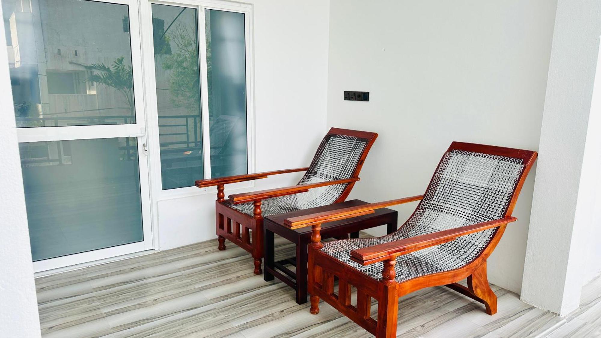Garden Beach Hotel Arugam Bay Buitenkant foto